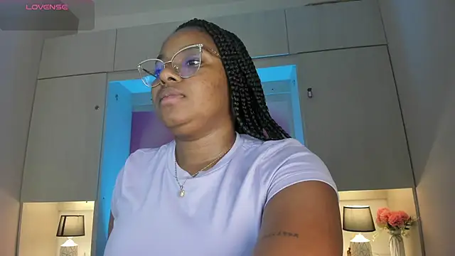 tamaraa smiith online show from 27, 5, 2026