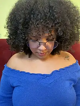 Snapshot of 99_Lilith chatting on 12, 5, 2026 99 Lilith online show from 12, 5, 2026