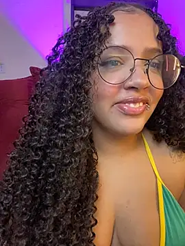 Snapshot of 99_Lilith chatting on 28, 5, 2026 99 Lilith online show from 28, 5, 2026
