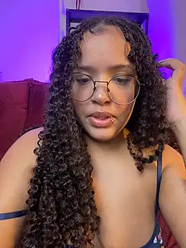 Snapshot of 99_Lilith chatting on 13, 6, 2026 99 Lilith online show from 13, 6, 2026