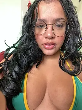 Snapshot of 99_Lilith chatting on 15, 7, 2026 99 Lilith online show from 15, 7, 2026