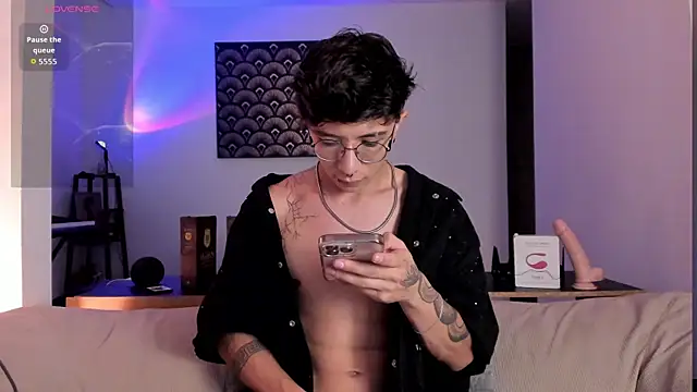 Snapshot of im__thomass chatting on 23, 12, 2025 im thomass online show from 23, 12, 2025