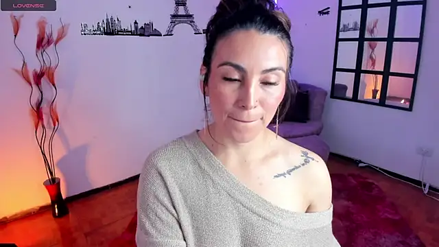 Elizabeth taylor b online show from 18, 3, 2025