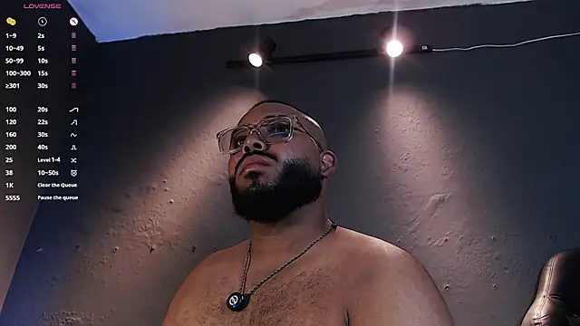 DilanJonnes  online show from 3, 3, 2026