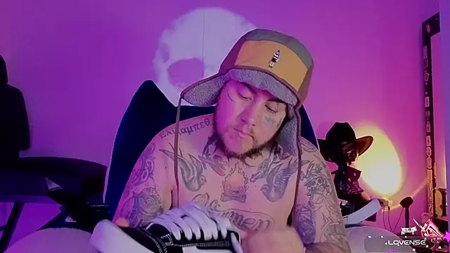 Ash gusbig online show from 10, 11, 2025