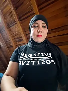 AmbarBurhan online show from 4, 3, 2025