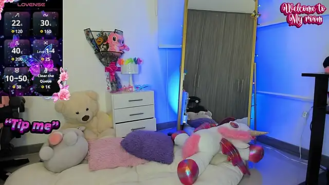 SheilaSmiith online show from 20, 3, 2025