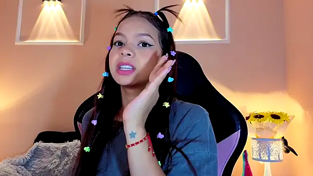 SheilaSmiith online show from 22, 9, 2025