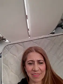 Matureyulyet online show from 2, 11, 2025