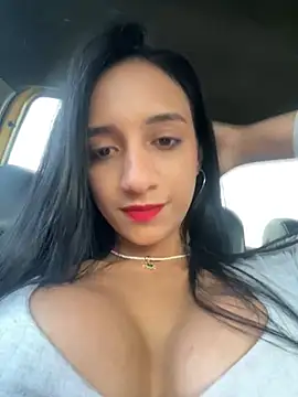 Snapshot of UrNewFantasy chatting on 15, 2, 2025 UrNewFantasy online show from 15, 2, 2025