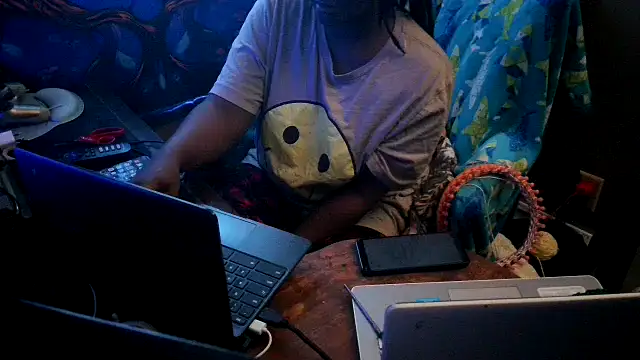 EbonyFetishQueen online show from 11, 1, 2026