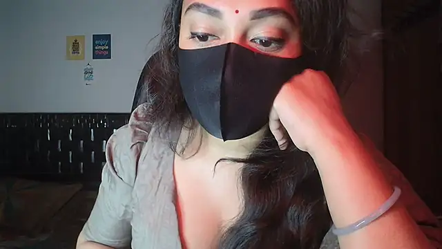 Most-Beautiful-Queen online show from 13, 11, 2025