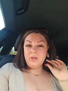 Snapshot of Britishbella chatting on 26, 4, 2026 Britishbella online show from 26, 4, 2026