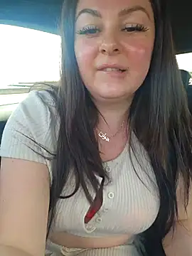 Snapshot of Britishbella chatting on 6, 5, 2026 Britishbella online show from 6, 5, 2026