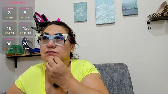 Karo 11  online show from 26, 11, 2025