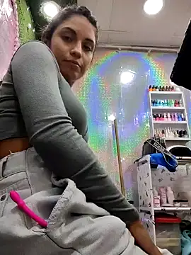 Snapshot of Anifer chatting on 16, 1, 2025 Anifer online show from 16, 1, 2025