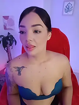 Snapshot of Sara_LipsX chatting on 28, 11, 2025 Sara LipsX online show from 28, 11, 2025