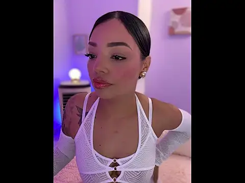 Snapshot of Sara_LipsX chatting on 1, 2, 2026 Sara LipsX online show from 1, 2, 2026