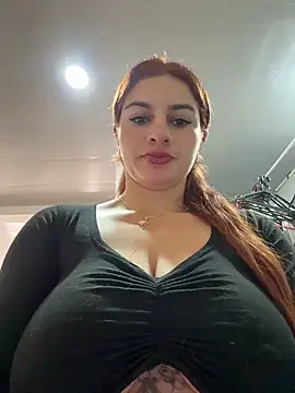 Snapshot of AtheneaRossi chatting on 21, 5, 2026 AtheneaRossi online show from 21, 5, 2026
