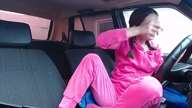  JustmeHere  online show from 22, 11, 2025