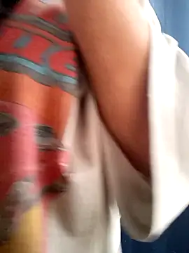 Snapshot of Celestte22 chatting on 2, 2, 2025 Celestte22 online show from 2, 2, 2025