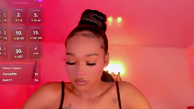 naomy  xx online show from 25, 2, 2026