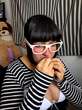 Derry Cooper online show from 21, 12, 2025