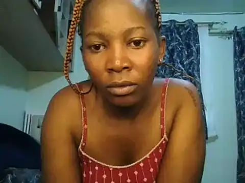 Snapshot of Petitiebooty chatting on 9, 1, 2025 Petitiebooty online show from 9, 1, 2025