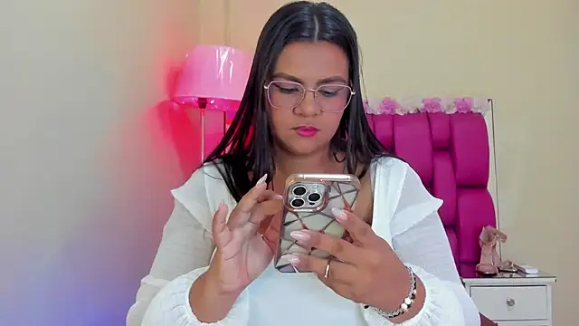 Gabriela Brown online show from 13, 12, 2024