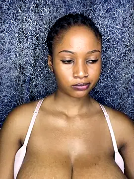 chocogirl01 online show from 28, 11, 2025