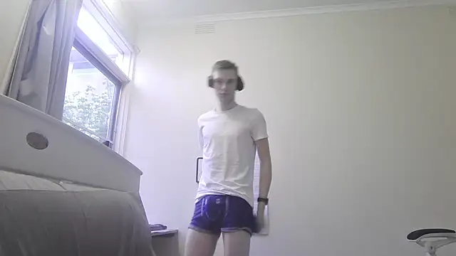 Snapshot of bluegaze6 chatting on 10, 10, 2025 bluegaze6 online show from 10, 10, 2025