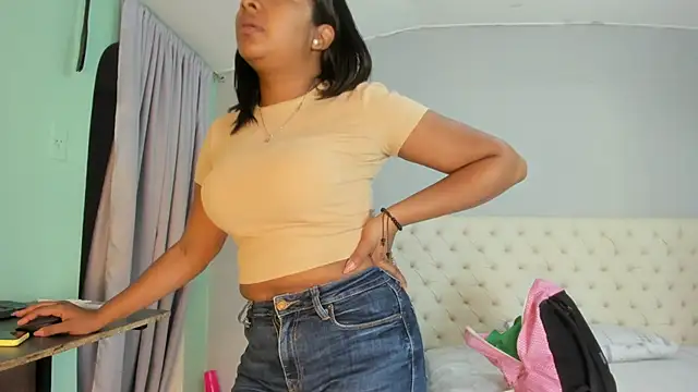 nami sam01 online show from 18, 3, 2025