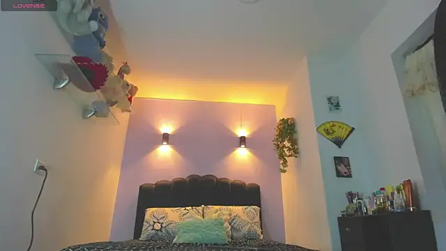 Snapshot of Sofia_Clauss_ chatting on 2, 7, 2026 Sofia Clauss online show from 2, 7, 2026