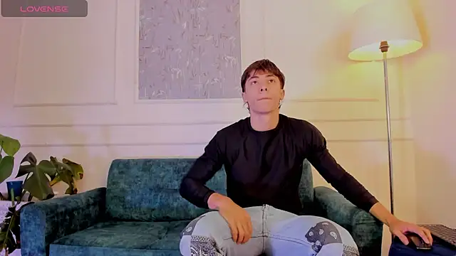 AlessandroDybala online show from 6, 11, 2025