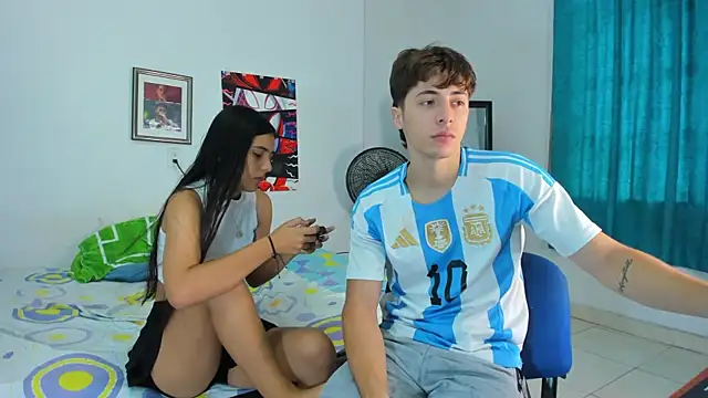 Snapshot of AlessandroDybala chatting on 22, 6, 2026 AlessandroDybala online show from 22, 6, 2026