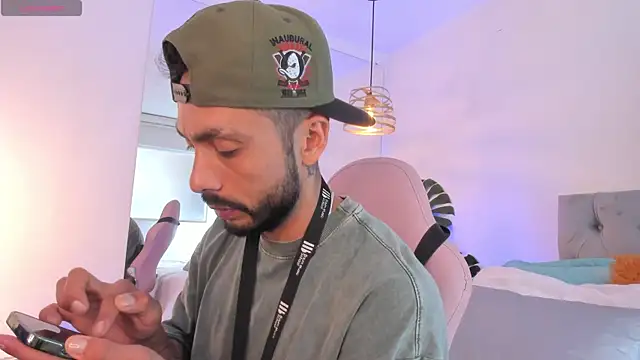 Tom cooper  online show from 20, 12, 2025