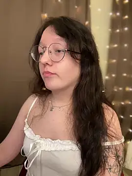 emigooflordXD online show from 2, 2, 2025