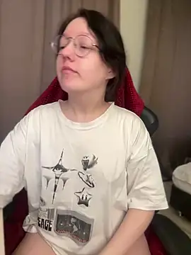 emigooflordXD online show from 16, 2, 2025