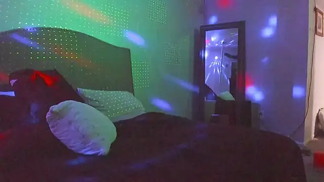 yiauana online show from 30, 3, 2026