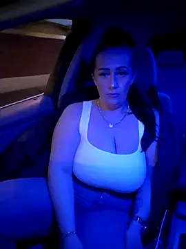 AvaLloyd online show from 15, 2, 2025