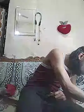 BadBoySmoker7070 online show from 6, 3, 2025