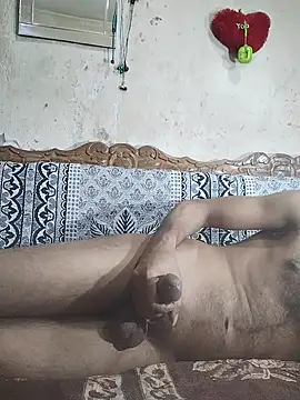 BadBoySmoker7070 online show from 17, 3, 2025