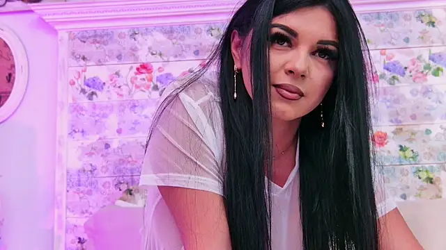 EmilyColle  online show from 12, 11, 2025