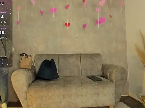 Snapshot of miacoopersx chatting on 19, 2, 2025 miacoopersx online show from 19, 2, 2025