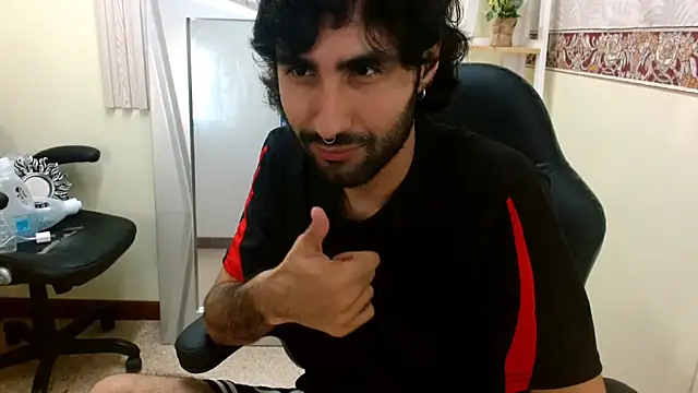 MilanZaire online show from 8, 1, 2025