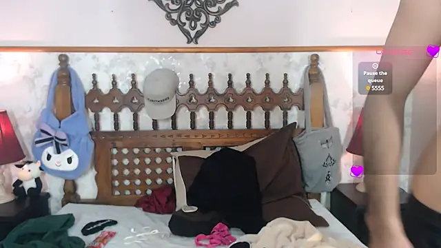 MilanZaire online show from 11, 3, 2025