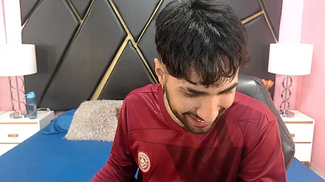 MilanZaire online show from 11, 9, 2025