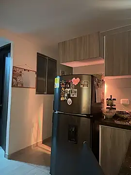 SaraParisi online show from 8, 1, 2026