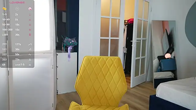 Vika54784 online show from 7, 2, 2025