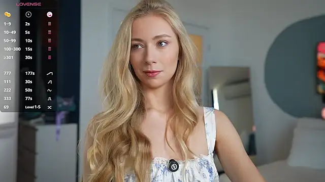 Vika54784 online show from 9, 3, 2025